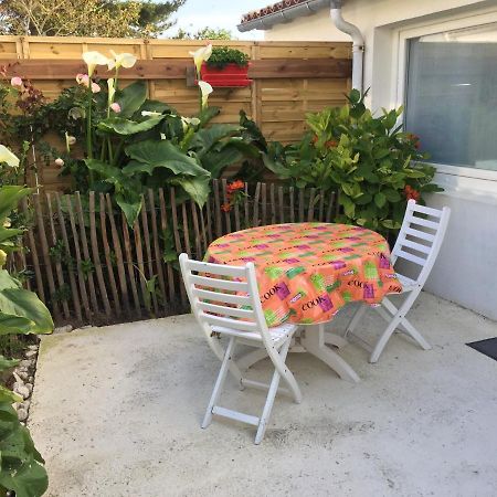 Petite Maison Dans Le Jardin Ars-en-Ré Buitenkant foto